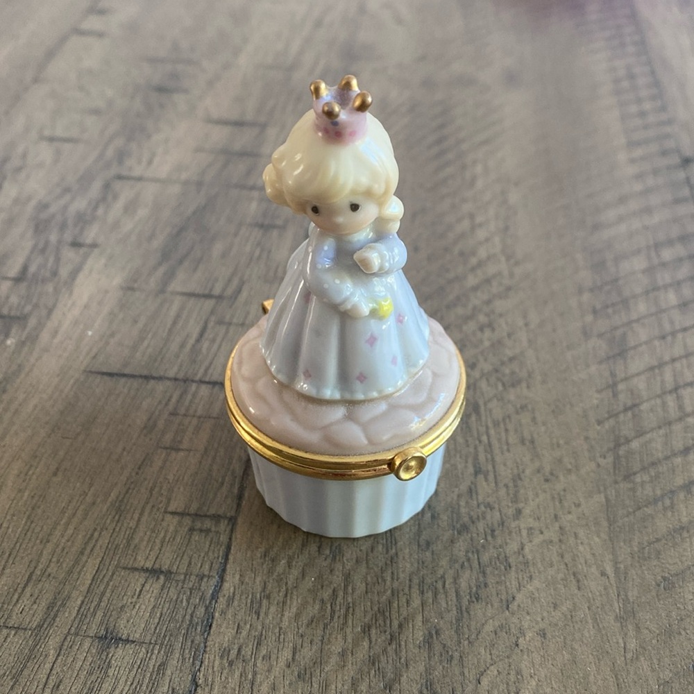Precious Moments fairy princess hinged trinket box